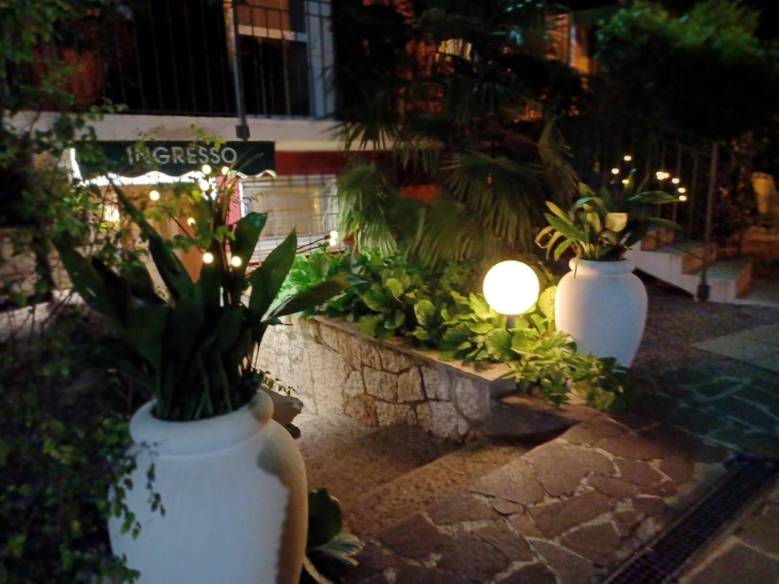Pagoda Hotel 2*