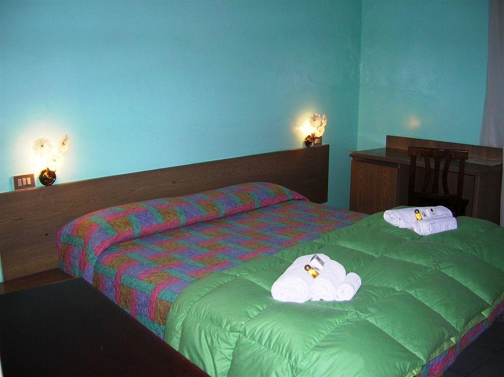 Pagoda Hotel Sirmione