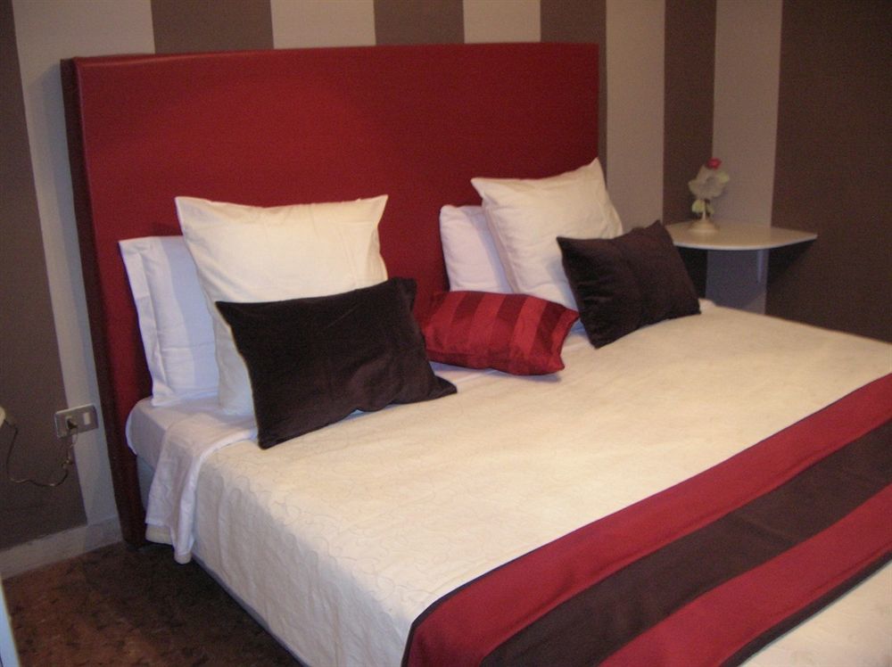 Hotel Pagoda Sirmione